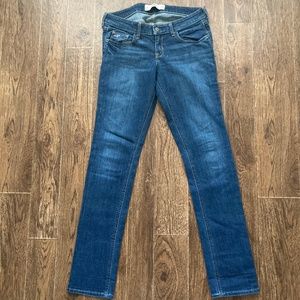 Hollister Jeans size 27